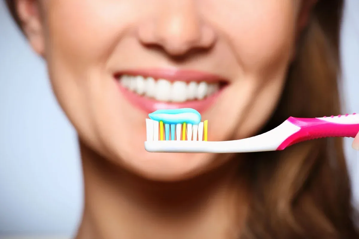 O que fazer contra o apertamento dos dentes durante o sono?