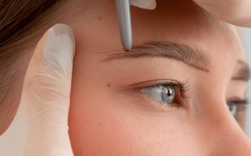 Top 10 Eyebrow Transplant Clinics in Turkey