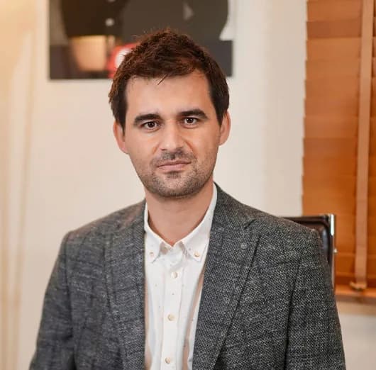 Serdar Özateş Kliniği
